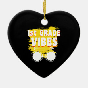 Zurück zur Schule Erste Klasse Vibes Shirt erster  Keramik Ornament