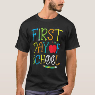 Zurück zur Schule Lehrer Schüler Glücklicher erste T-Shirt