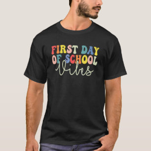Zurück zur Schule Vibes Froher erster Schultag für T-Shirt