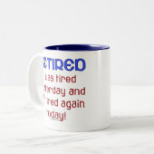 Zurückgezogen oder ermüdet? zweifarbige tasse (Vorderseite Links)