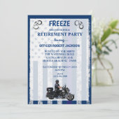 Zurückstellung des Polizeibeamten der US-Flagge Einladung (Stehend Vorderseite)