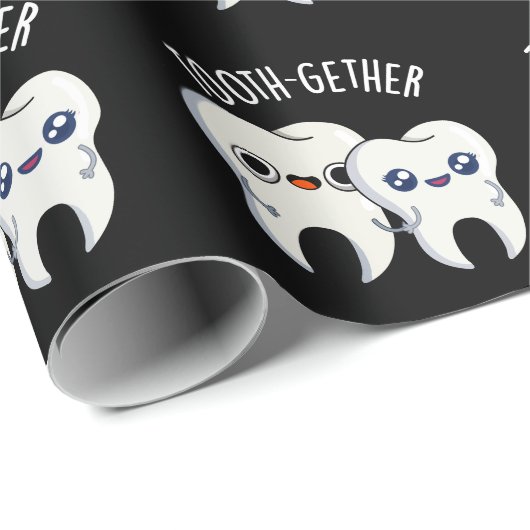 Zusammen Funny Tooth Pun Dark BG Geschenkpapier (Rolleneckpunkt)
