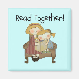 Zusammen gelesen - Mama und Mädchen-T-Shirts und Magnet