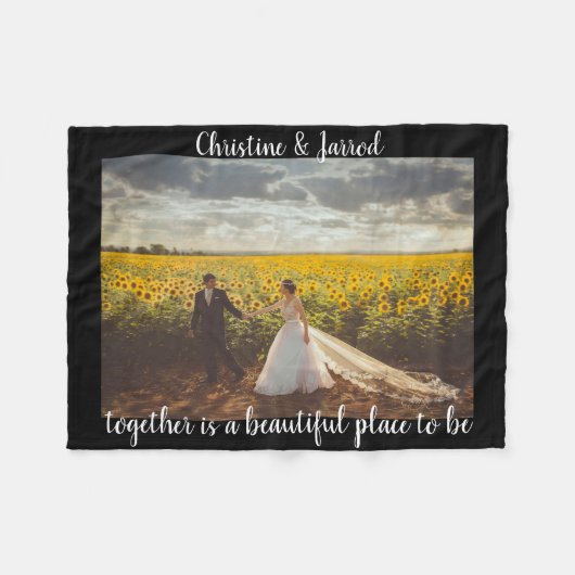 Zusammen ist ein schöner Ort, um Foto zu sein Fleecedecke (Vorderseite (Horizontal))