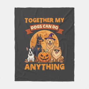 Zusammen können Hunde alles Halloween-Kürbis Mond Fleecedecke