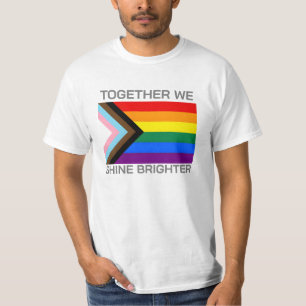 Zusammen leuchten wir die Flagge von Brighter Lgbt T-Shirt