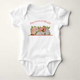 Zusammengesetzte Peonies auf einem Baby-Bodysuit Baby Strampler