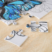 Zusammensetzung der weißen und blauen Schmetterlin Puzzle (Seite)