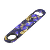 Zusammensetzung mit Sapphire-Schmetterlingen Speed Flaschenöffner (Rückseite Schrägansicht)