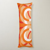 Zusammensetzung Nr. 43 - Orangefarbenes Monochrom Seitenschläferkissen (Rückseite (Vertikal))