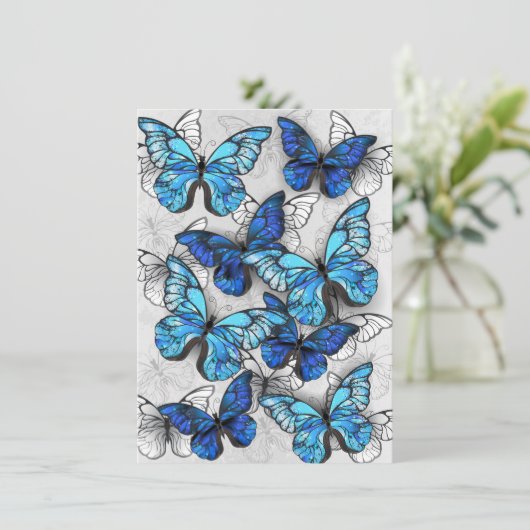 Zusammensetzung von White und Blue Butterflies Begleitkarte (Stehend Vorderseite)
