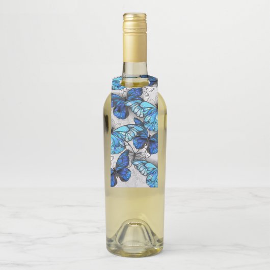 Zusammensetzung von White und Blue Butterflies Flaschenanhänger (Auf Flasche)