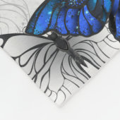 Zusammensetzung von White und Blue Butterflies Fleecedecke (Ecke)