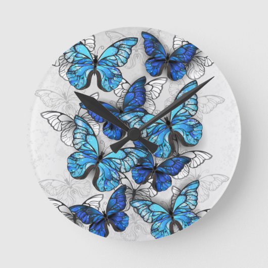 Zusammensetzung von White und Blue Butterflies Runde Wanduhr (Vorderseite)