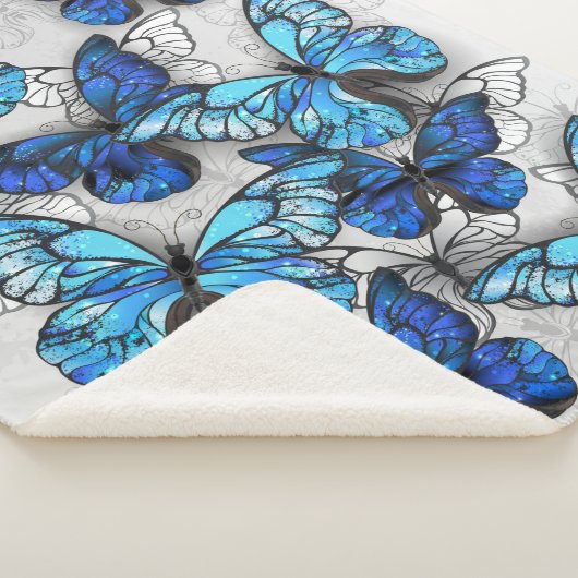 Zusammensetzung von White und Blue Butterflies Sherpadecke (3/4)