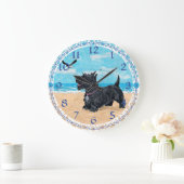 ZUSTIERTE Scottish Terrier Beach Clock Große Wanduhr (Zuhause)