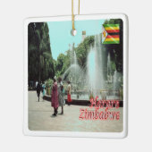 ZW014 HARARE, Simbabwe, Keramikornament (Links)