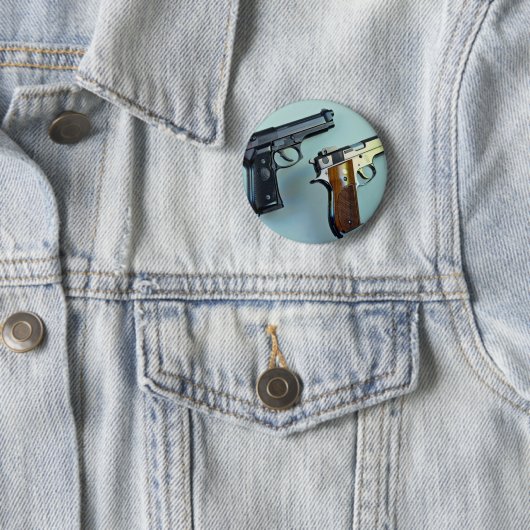 Zwei .45 Maschinengewehre des Kalibers für Button (Beispiel)