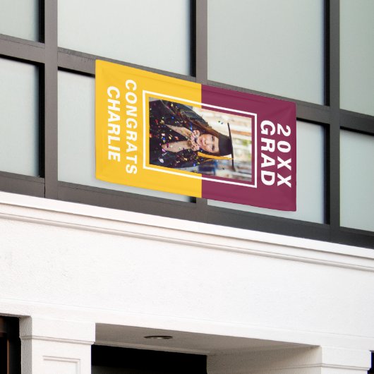 Zwei Abschluss-Banner Banner (Äußeres Gebäude)