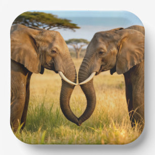 Zwei afrikanische Elefanten in Savannengras Pappteller