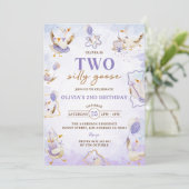 Zwei Alberne Gänse 2. Geburtstag Party Einladung (Stehend Vorderseite)