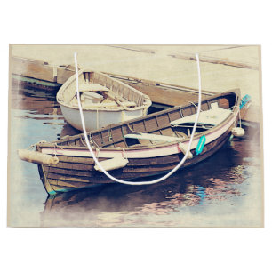 Zwei alte Rowboats-hölzerne Boote Große Geschenktüte
