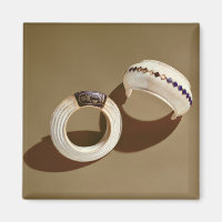 Zwei Armbänder aus dem Grab von Tutankhamun