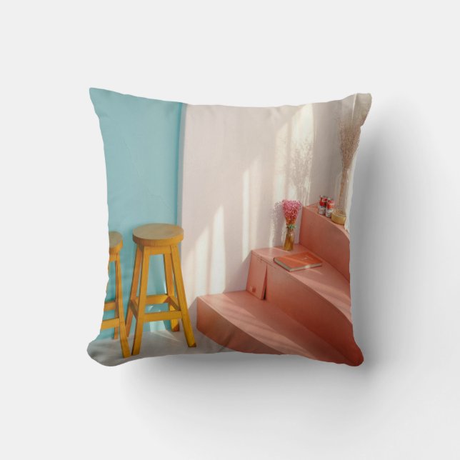 Zwei Bar aus gelbem Holz Kissen (Vorderseite)