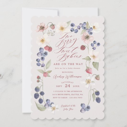 Zwei Berry Sweet Babies Berries & Blume Dusche Einladung (Vorderseite)
