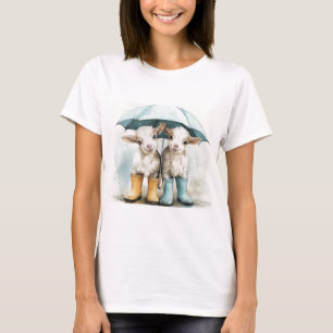 Zwei bezaubernde Babyziegen an einem Regentag T-Shirt