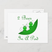 Zwei Bienen in einer Pod-Postkarte Postkarte (Vorne/Hinten)