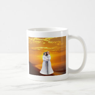 Zwei Bräute am Sonnenuntergang Kaffeetasse