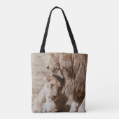 ZWEI BROWLLIG AUF GRÜNEM FELD TASCHE (Rückseite)