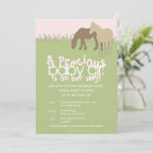 Zwei Brown Ponies Girl's Baby Shower Einladung (Stehend Vorderseite)