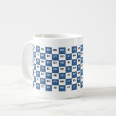 Zwei Buchstaben Worte Blau und Weiß Intrl. Version Kaffeetasse (Vorderseite Links)
