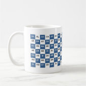 Zwei Buchstaben Worte Blau und Weiß Intrl. Version Kaffeetasse (Links)