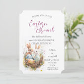 zwei Bunnies im Korb mit Eiern Osterbrunch Einladung (Stehend Vorderseite)