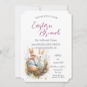 zwei Bunnies im Korb mit Eiern Osterbrunch Einladung (Vorderseite)