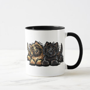 Zwei Cairn Terriers Tasse