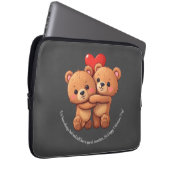 Zwei Cartoon müssen umarmt werden. Laptopschutzhülle (Vorne Rechts)