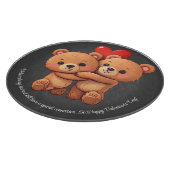 Zwei Cartoon müssen umarmt werden. Schneidebrett (Ecke)