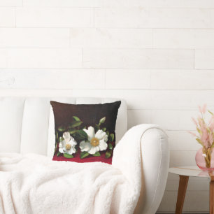 Zwei Cherokee-Rose auf Red Velvet, Kissen