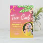 Zwei Coole Neon Pool-Party Einladung mit Foto (Stehend Vorderseite)