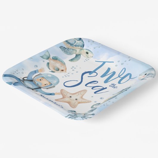 Zwei Das Meer! Niedlicher Boy Blue Ocean Geburtsta Pappteller (Gewinkelt)