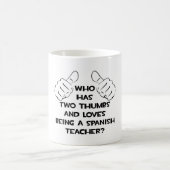 Zwei Daumen .. Spanischlehrerin Kaffeetasse (Mittel)