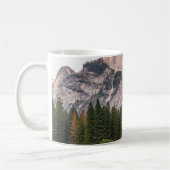 ZWEI DECKEN VOR EINER HALBEN DOME IM YOSEMITTALLEY KAFFEETASSE (Links)