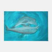 Zwei Delphine spielen frei und wild im Ozean Fußmatte (Vorderseite)