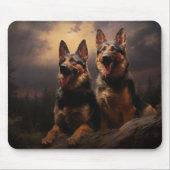 Zwei deutsche Hirten in der Abenddämmerung Mousepad (Vorne)