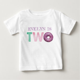 Zwei Doughnut Geburtstag Personalisiert Baby T-shirt