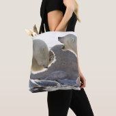 Zwei Eisbären Tasche (Von Nahem)